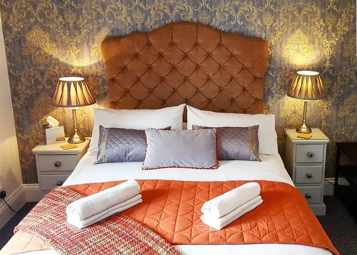 Elmswood Guest House